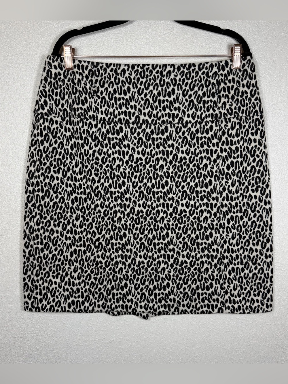 Women’s 12 Animal Print Black Cream Knee Length Skirt Slit Zip Belt Loops Office